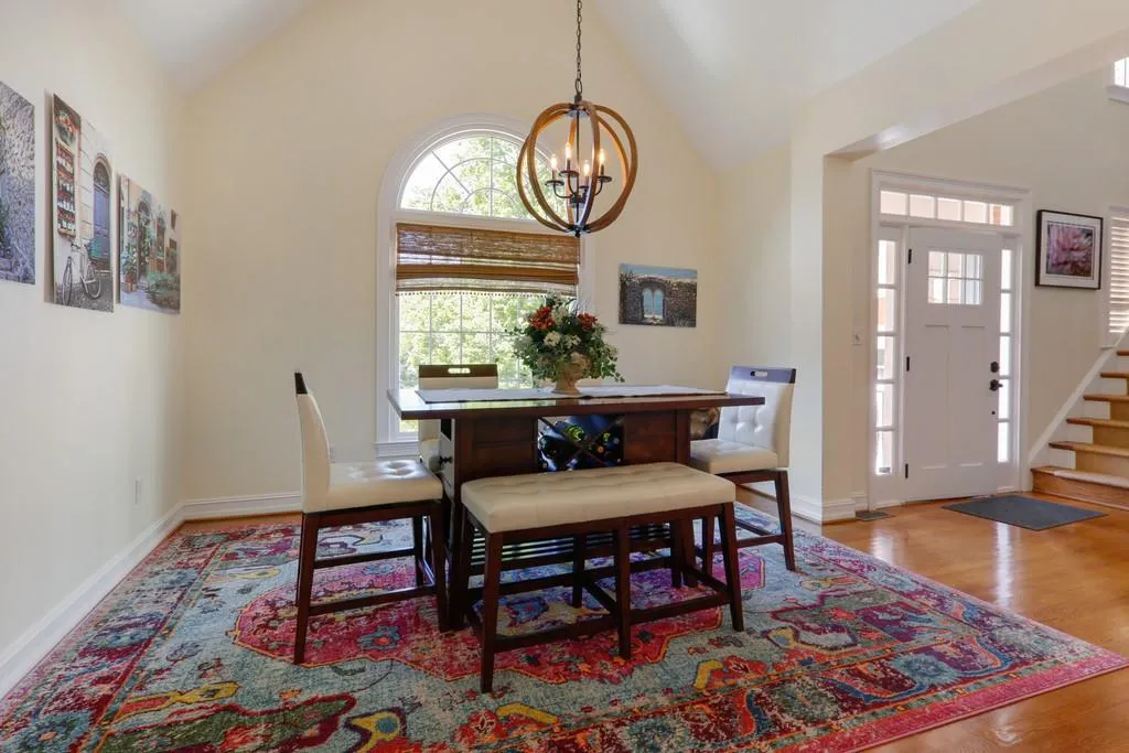 360 Fountain Oaks Lane, Sandy Springs, Georgia 30342, 3 Bedrooms Bedrooms, ,2 BathroomsBathrooms,Residential,Sold,360 Fountain Oaks Lane,6785154