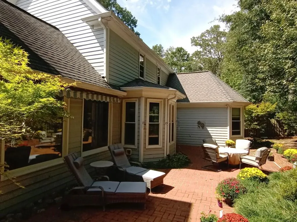 360 Fountain Oaks Lane, Sandy Springs, Georgia 30342, 3 Bedrooms Bedrooms, ,2 BathroomsBathrooms,Residential,Sold,360 Fountain Oaks Lane,6785154