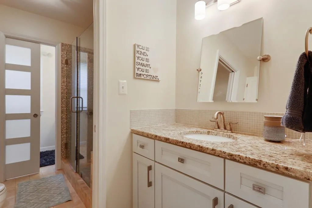 360 Fountain Oaks Lane, Sandy Springs, Georgia 30342, 3 Bedrooms Bedrooms, ,2 BathroomsBathrooms,Residential,Sold,360 Fountain Oaks Lane,6785154