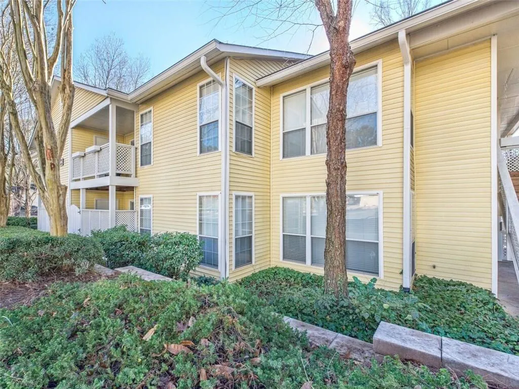 6808 Glenridge Drive Unit H, Atlanta, Georgia 30328, 1 Bedroom Bedrooms, ,Residential,Sold,6808 Glenridge Drive Unit H,5715684