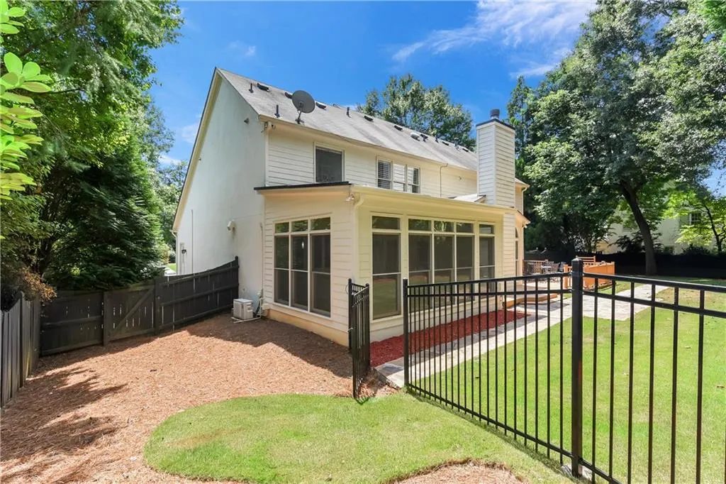345 Craighead Drive, Atlanta, Georgia 30319, 4 Bedrooms Bedrooms, ,3 BathroomsBathrooms,Residential,Sold,345 Craighead Drive,6592549