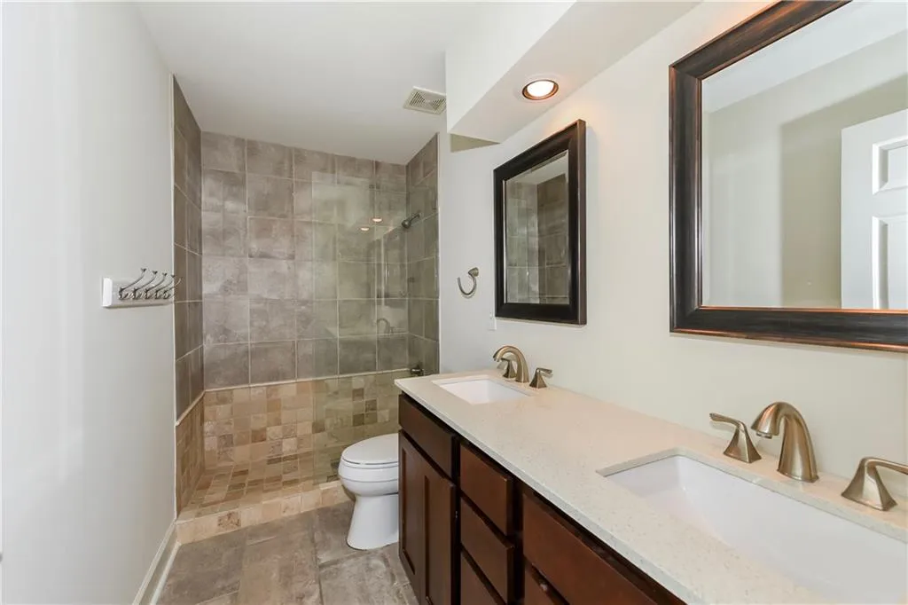 345 Craighead Drive, Atlanta, Georgia 30319, 4 Bedrooms Bedrooms, ,3 BathroomsBathrooms,Residential,Sold,345 Craighead Drive,6592549