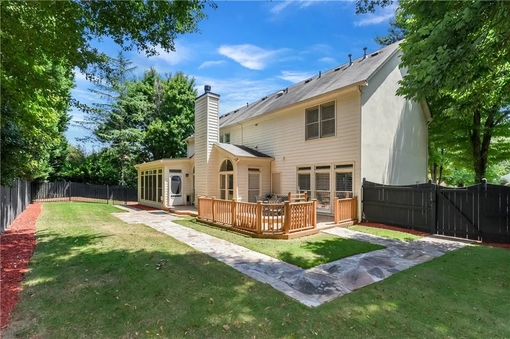 345 Craighead Drive, Atlanta, Georgia 30319, 4 Bedrooms Bedrooms, ,3 BathroomsBathrooms,Residential,Sold,345 Craighead Drive,6592549