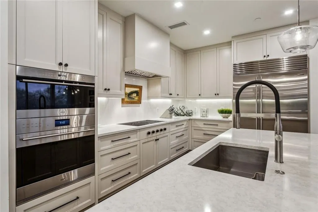 2520 Peachtree St Unit 602_026