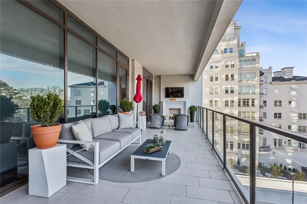 2520 Peachtree St Unit 602_126