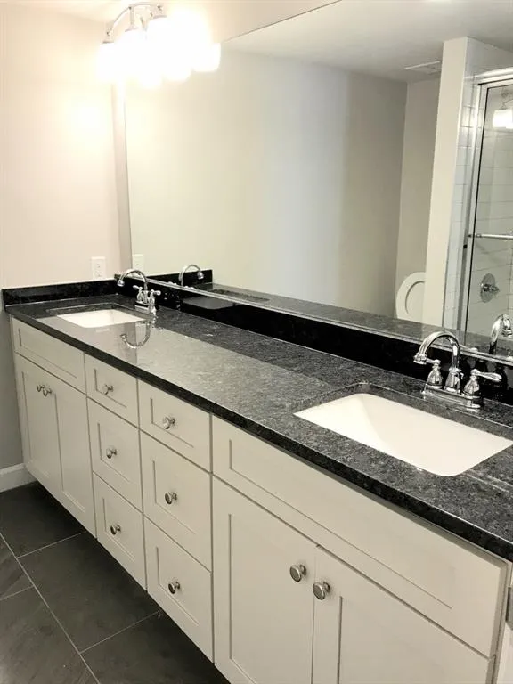 6851 Roswell Road Unit I10, Atlanta, Georgia 30328, 3 Bedrooms Bedrooms, ,2 BathroomsBathrooms,Residential,Sold,6851 Roswell Road Unit I10,6085749