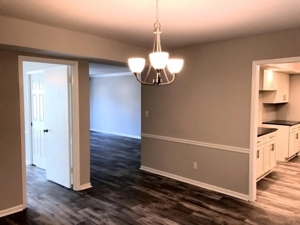 6851 Roswell Road Unit I10, Atlanta, Georgia 30328, 3 Bedrooms Bedrooms, ,2 BathroomsBathrooms,Residential,Sold,6851 Roswell Road Unit I10,6085749