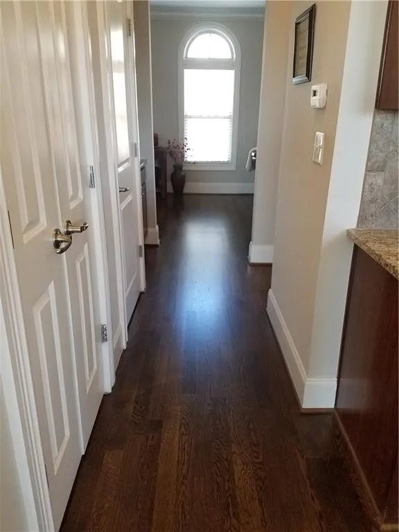 305 Le Gran Bend, Sandy Springs, Georgia 30328, 3 Bedrooms Bedrooms, ,2 BathroomsBathrooms,Residential,Sold,305 Le Gran Bend,5813084