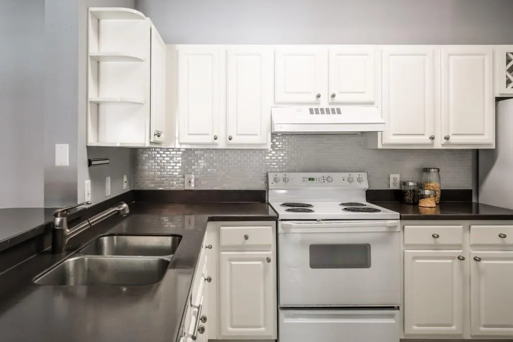 955 Juniper Street Ne Unit 3330, Atlanta, Georgia 30309, 2 Bedrooms Bedrooms, ,2 BathroomsBathrooms,Residential,Sold,955 Juniper Street Ne Unit 3330,5999354