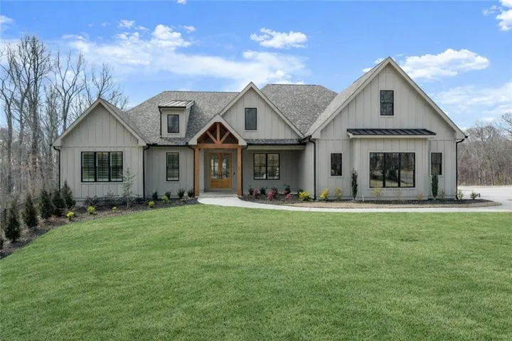 9224 Waldrip Road, Gainesville, Georgia 30506