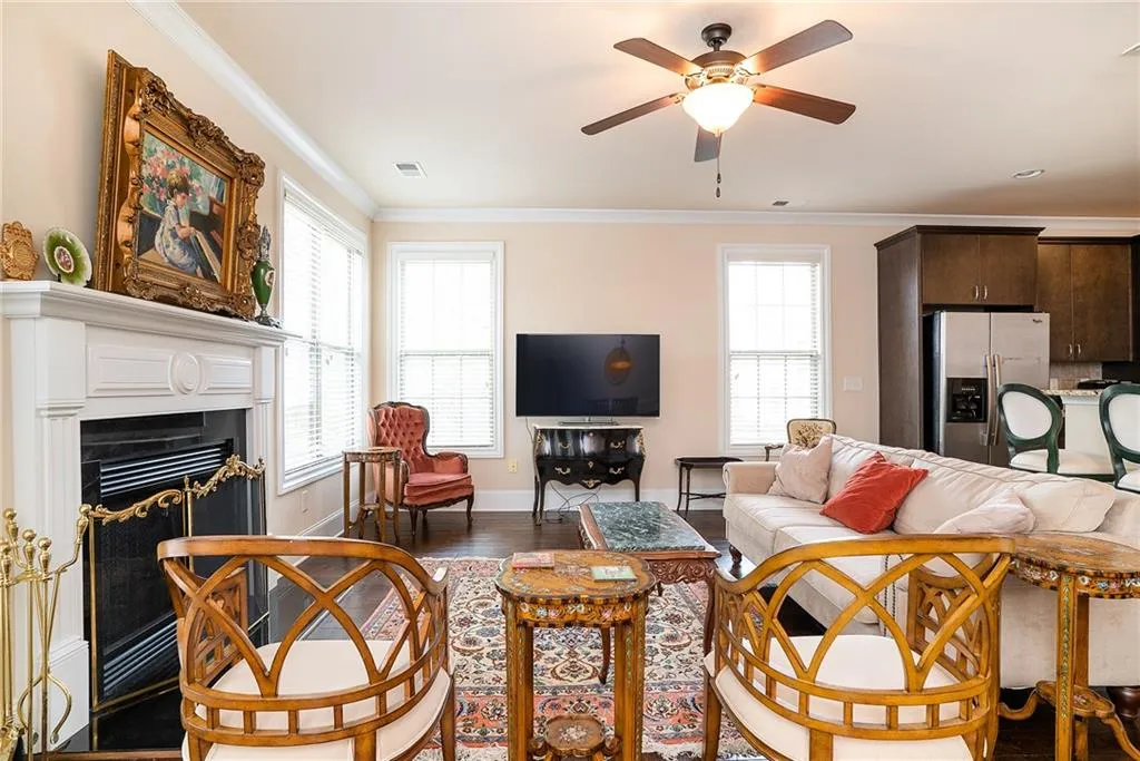 7700 Glisten Avenue, Atlanta, Georgia 30328, 4 Bedrooms Bedrooms, ,3 BathroomsBathrooms,Residential,Sold,7700 Glisten Avenue,6124220