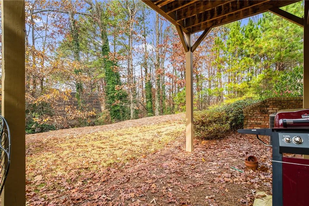 7700 Glisten Avenue, Atlanta, Georgia 30328, 4 Bedrooms Bedrooms, ,3 BathroomsBathrooms,Residential,Sold,7700 Glisten Avenue,6124220