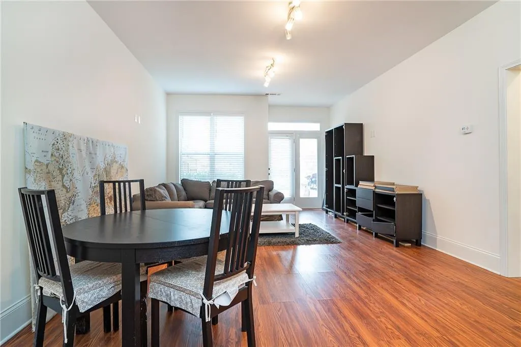 7700 Glisten Avenue, Atlanta, Georgia 30328, 4 Bedrooms Bedrooms, ,3 BathroomsBathrooms,Residential,Sold,7700 Glisten Avenue,6124220