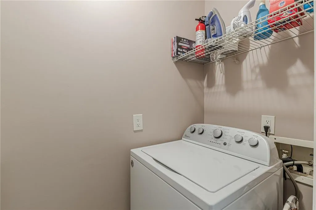 35 Mount Vernon Circle, Atlanta, Georgia 30338, 2 Bedrooms Bedrooms, ,2 BathroomsBathrooms,Residential,Sold,35 Mount Vernon Circle,7512568