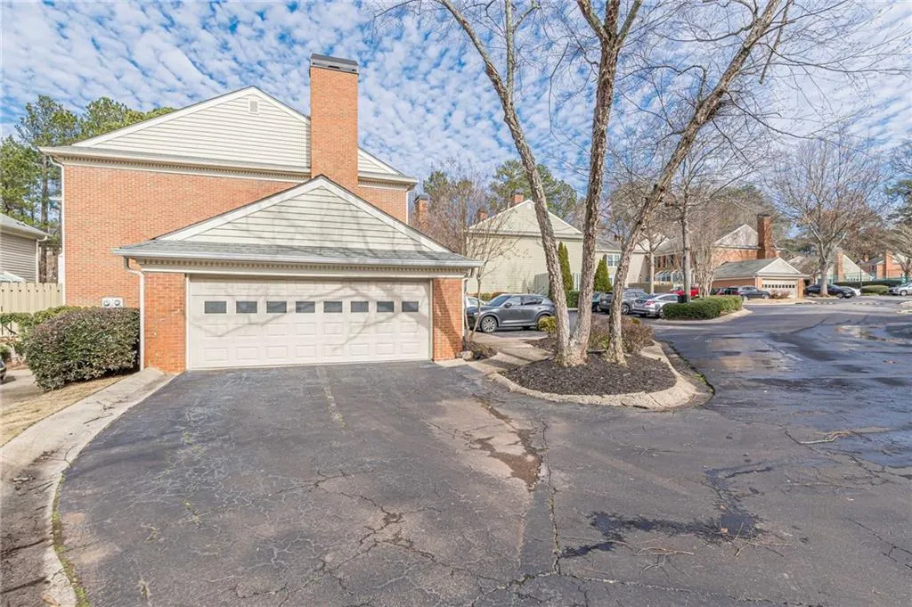 2-CAR Attached Garage