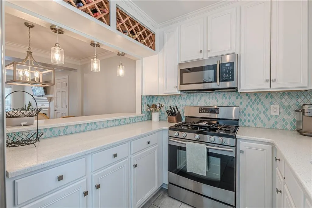 35 Mount Vernon Circle, Atlanta, Georgia 30338, 2 Bedrooms Bedrooms, ,2 BathroomsBathrooms,Residential,Sold,35 Mount Vernon Circle,7512568