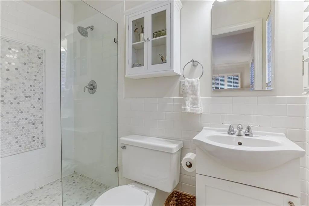 315 Montevallo Drive, Atlanta, Georgia 30342, 4 Bedrooms Bedrooms, ,3 BathroomsBathrooms,Residential,Sold,315 Montevallo Drive,6672824