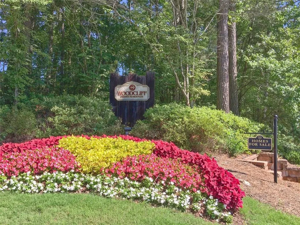 904 Woodcliff Drive Unit 904, Sandy Springs, Georgia 30350, 2 Bedrooms Bedrooms, ,2 BathroomsBathrooms,Residential,Sold,904 Woodcliff Drive Unit 904,5702992