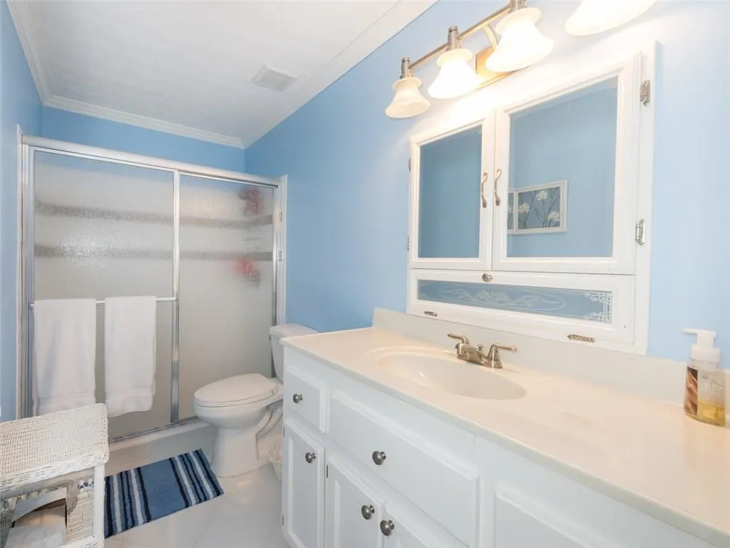 904 Woodcliff Drive Unit 904, Sandy Springs, Georgia 30350, 2 Bedrooms Bedrooms, ,2 BathroomsBathrooms,Residential,Sold,904 Woodcliff Drive Unit 904,5702992