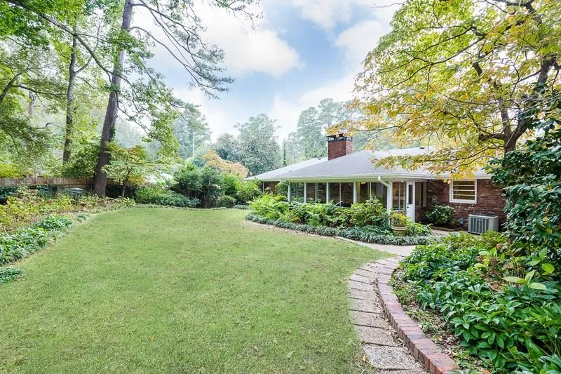 6865 Heathfield Drive, Sandy Springs, Georgia 30328, 4 Bedrooms Bedrooms, ,3 BathroomsBathrooms,Residential,Sold,6865 Heathfield Drive,6084086