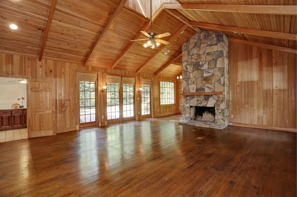 415 N Harbor Drive, Sandy Springs, Georgia 30328, 4 Bedrooms Bedrooms, ,3 BathroomsBathrooms,Residential,Sold,415 N Harbor Drive,5723925
