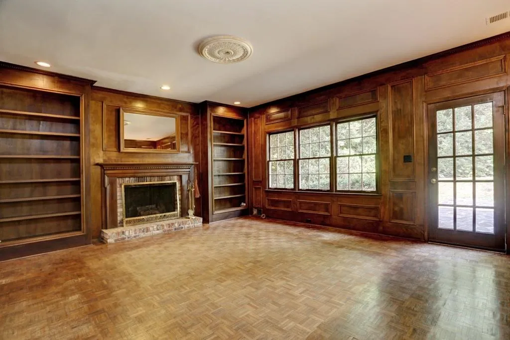 415 N Harbor Drive, Sandy Springs, Georgia 30328, 4 Bedrooms Bedrooms, ,3 BathroomsBathrooms,Residential,Sold,415 N Harbor Drive,5723925