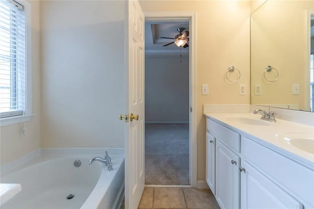 7820 Kiverton Place, Atlanta, Georgia 30350, 4 Bedrooms Bedrooms, ,3 BathroomsBathrooms,Residential,Sold,7820 Kiverton Place,7023147