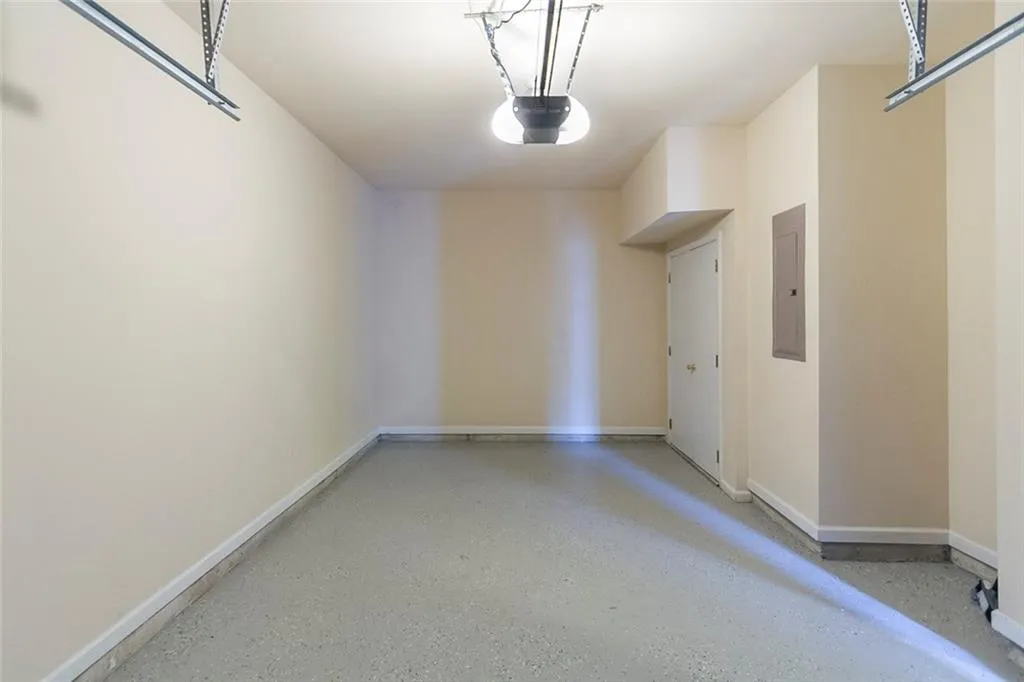 7820 Kiverton Place, Atlanta, Georgia 30350, 4 Bedrooms Bedrooms, ,3 BathroomsBathrooms,Residential,Sold,7820 Kiverton Place,7023147