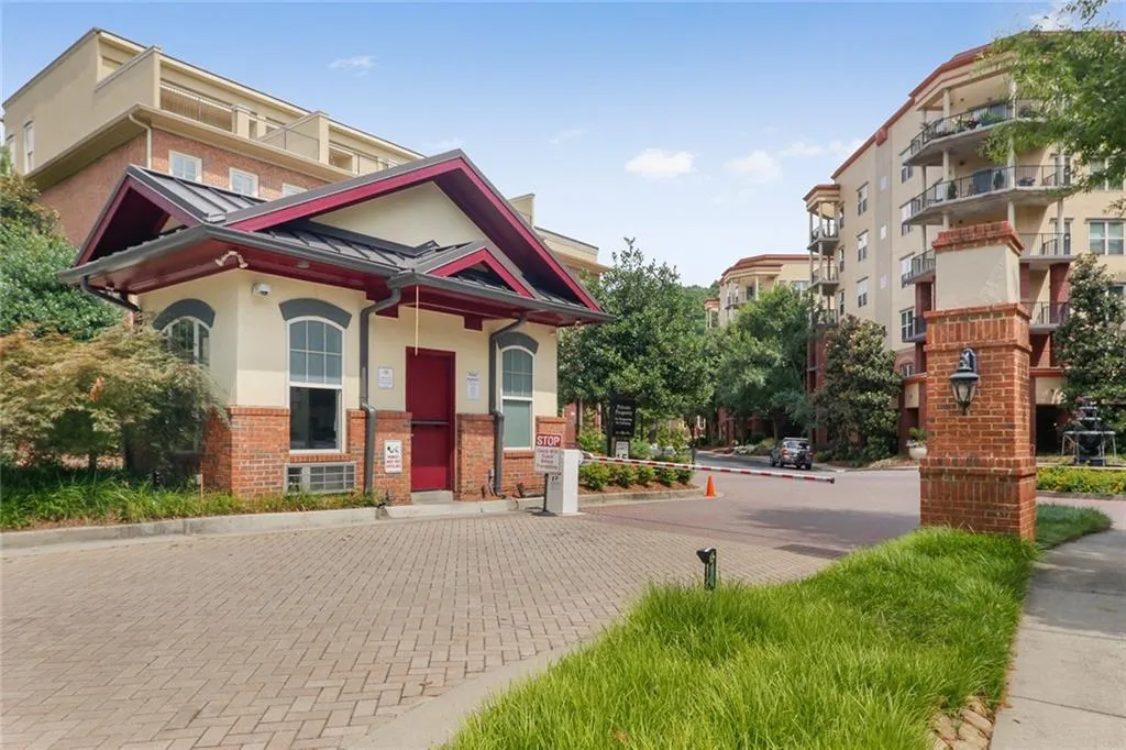 200 River Vista Drive Unit 501, Atlanta, Georgia 30339, 1 Bedroom Bedrooms, ,1 BathroomBathrooms,Residential,Sold,200 River Vista Drive Unit 501,6940618