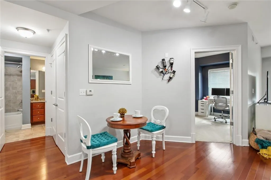 200 River Vista Drive Unit 501, Atlanta, Georgia 30339, 1 Bedroom Bedrooms, ,1 BathroomBathrooms,Residential,Sold,200 River Vista Drive Unit 501,6940618