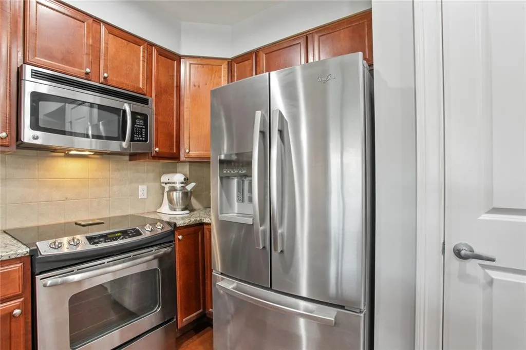 200 River Vista Drive Unit 501, Atlanta, Georgia 30339, 1 Bedroom Bedrooms, ,1 BathroomBathrooms,Residential,Sold,200 River Vista Drive Unit 501,6940618