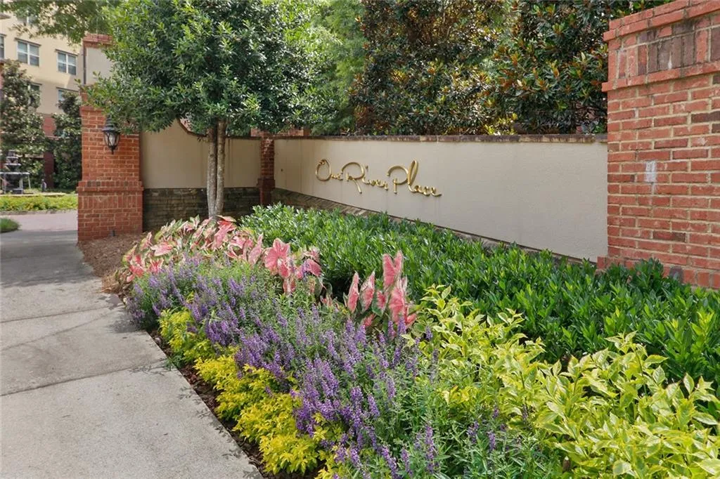 200 River Vista Drive Unit 501, Atlanta, Georgia 30339, 1 Bedroom Bedrooms, ,1 BathroomBathrooms,Residential,Sold,200 River Vista Drive Unit 501,6940618