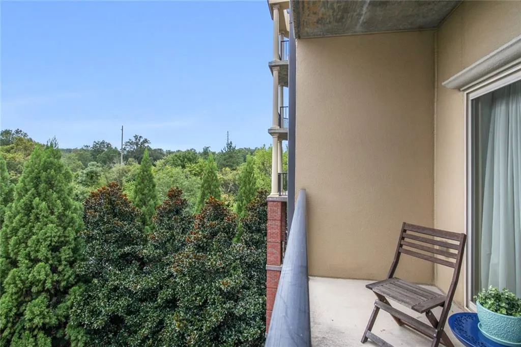 200 River Vista Drive Unit 501, Atlanta, Georgia 30339, 1 Bedroom Bedrooms, ,1 BathroomBathrooms,Residential,Sold,200 River Vista Drive Unit 501,6940618