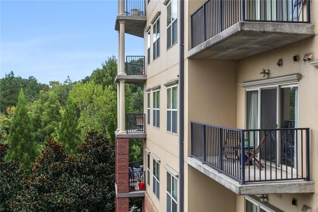 200 River Vista Drive Unit 501, Atlanta, Georgia 30339, 1 Bedroom Bedrooms, ,1 BathroomBathrooms,Residential,Sold,200 River Vista Drive Unit 501,6940618