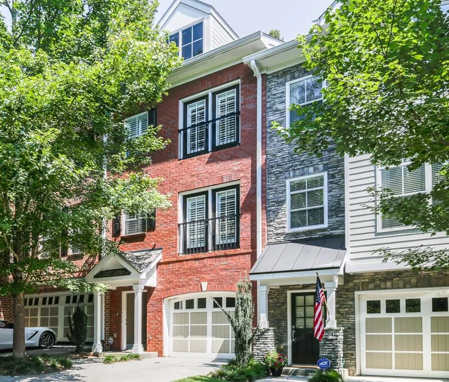 5600 Glenridge Park Unit 1207, Sandy Springs, Georgia 30342, 2 Bedrooms Bedrooms, ,2 BathroomsBathrooms,Residential,Sold,5600 Glenridge Park Unit 1207,5740699