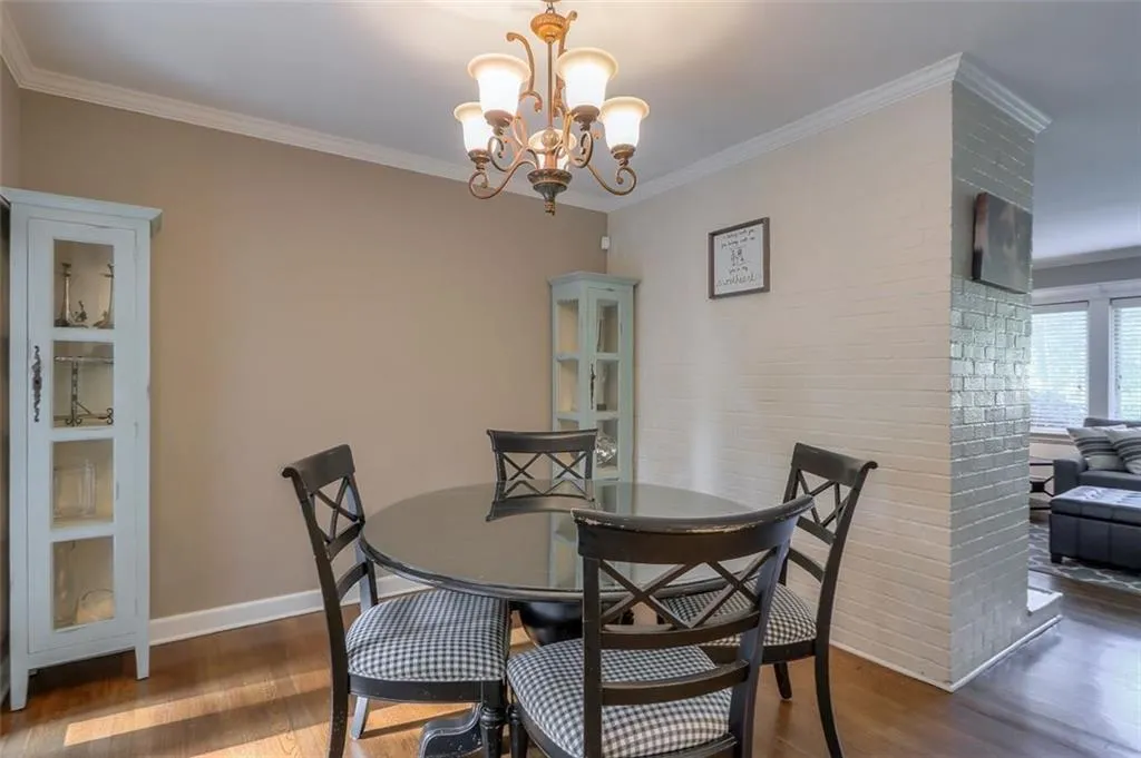 5971 Hilderbrand Drive, Sandy Springs, Georgia 30328, 3 Bedrooms Bedrooms, ,2 BathroomsBathrooms,Residential,Sold,5971 Hilderbrand Drive,6762842