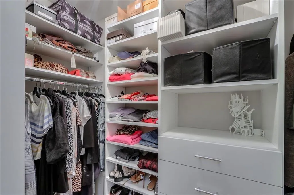 5971 Hilderbrand Drive, Sandy Springs, Georgia 30328, 3 Bedrooms Bedrooms, ,2 BathroomsBathrooms,Residential,Sold,5971 Hilderbrand Drive,6762842