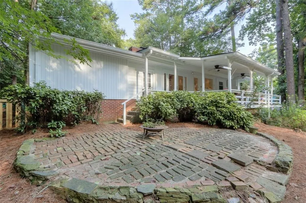 5971 Hilderbrand Drive, Sandy Springs, Georgia 30328, 3 Bedrooms Bedrooms, ,2 BathroomsBathrooms,Residential,Sold,5971 Hilderbrand Drive,6762842