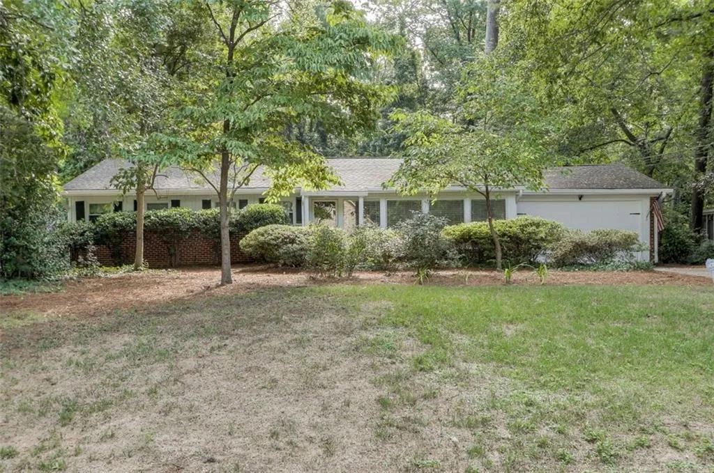 5971 Hilderbrand Drive, Sandy Springs, Georgia 30328, 3 Bedrooms Bedrooms, ,2 BathroomsBathrooms,Residential,Sold,5971 Hilderbrand Drive,6762842