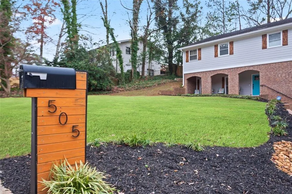 505 Wyncourtney Drive Ne, Atlanta, Georgia 30328, 4 Bedrooms Bedrooms, ,3 BathroomsBathrooms,Residential,For Sale,505 Wyncourtney Drive Ne,7689781