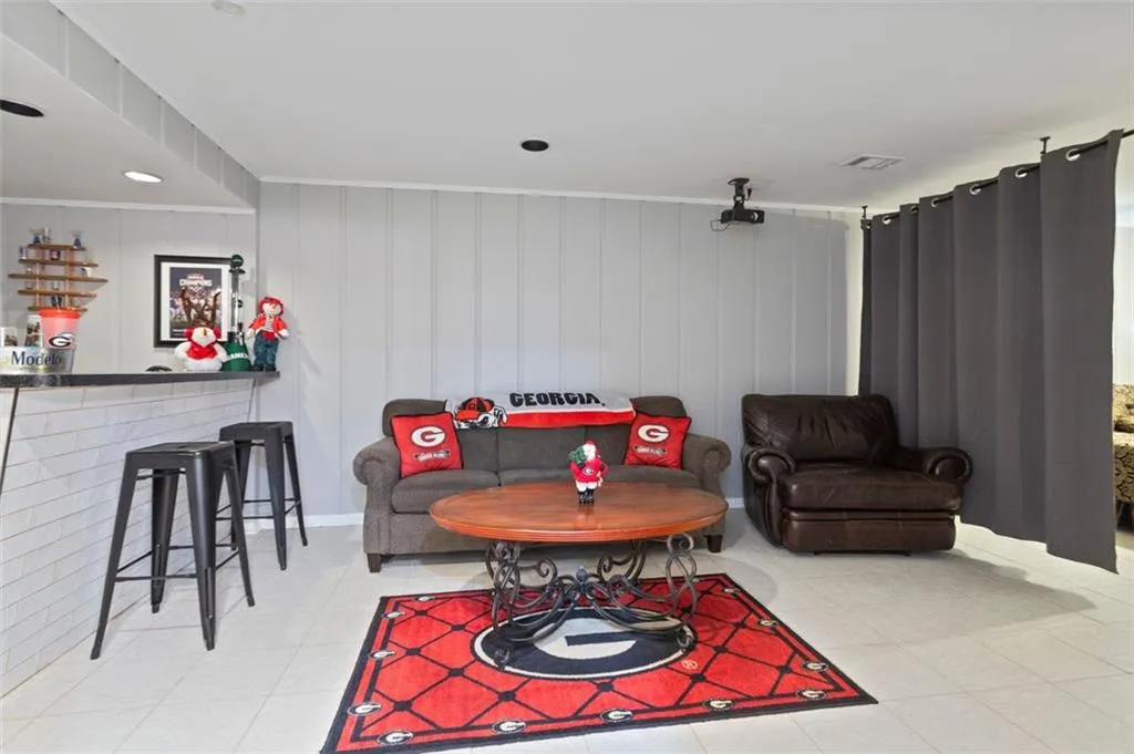 505 Wyncourtney Drive Ne, Atlanta, Georgia 30328, 4 Bedrooms Bedrooms, ,3 BathroomsBathrooms,Residential,For Sale,505 Wyncourtney Drive Ne,7689781