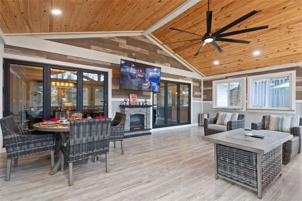 505 Wyncourtney Drive Ne, Atlanta, Georgia 30328, 4 Bedrooms Bedrooms, ,3 BathroomsBathrooms,Residential,For Sale,505 Wyncourtney Drive Ne,7689781