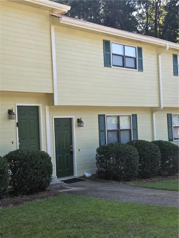 8492 Pineland Drive, Jonesboro, Georgia 30238