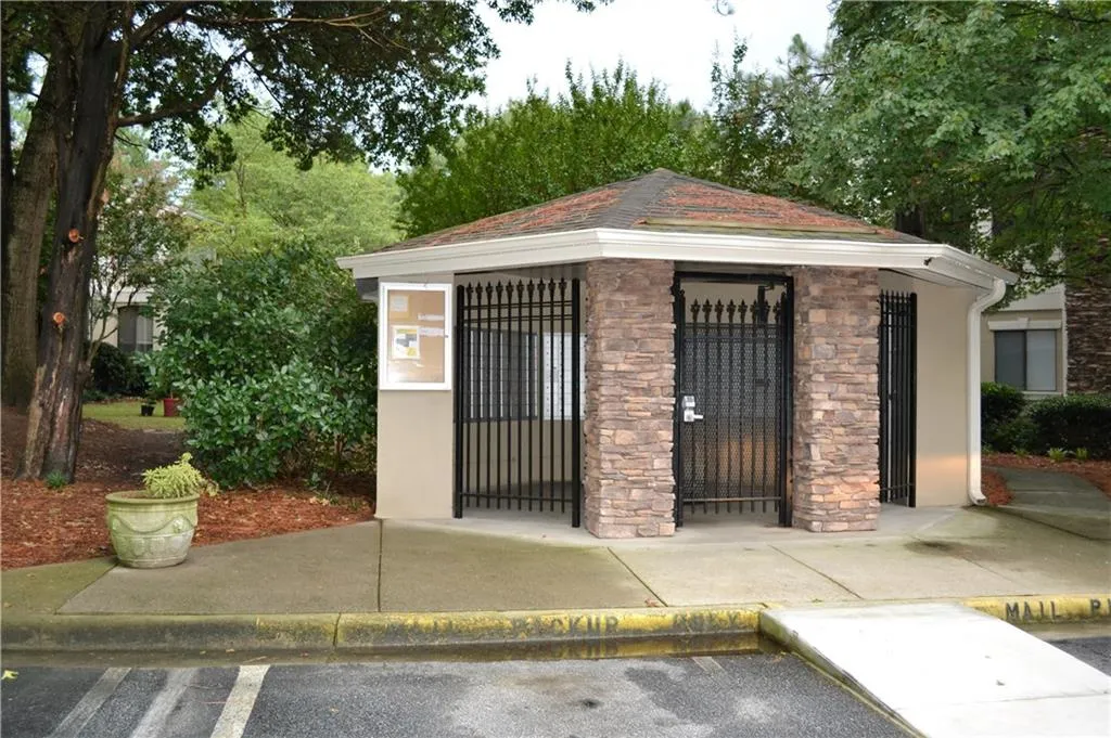 1902 Wingate Way, Atlanta, Georgia 30350, 1 Bedroom Bedrooms, ,1 BathroomBathrooms,Residential,Sold,1902 Wingate Way,5737040