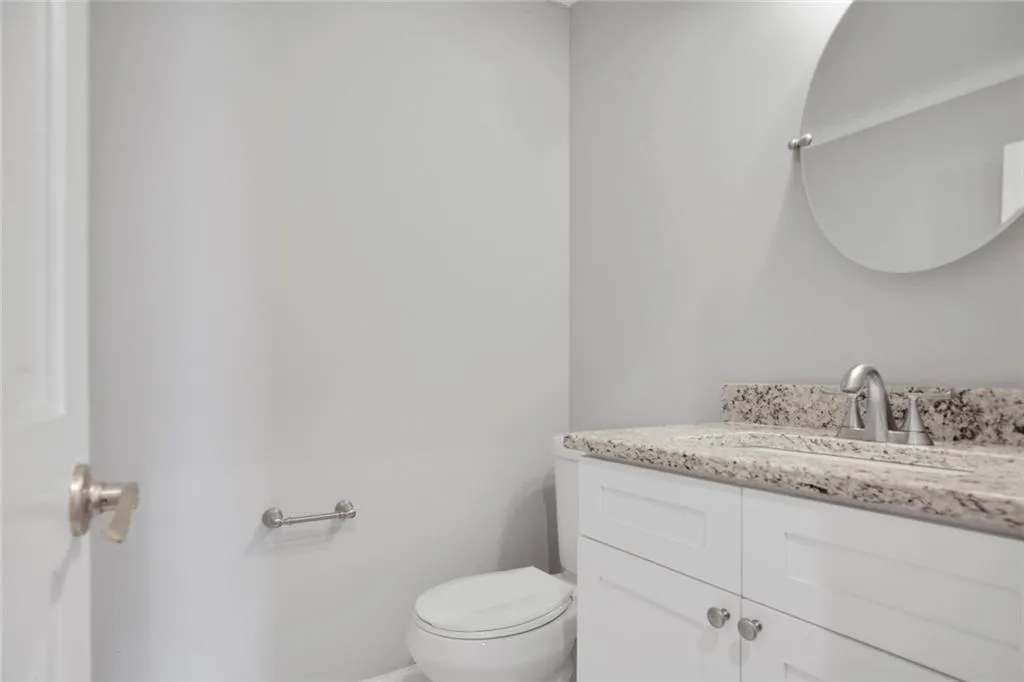 5790 Riverwood Drive, Sandy Springs, Georgia 30328, 4 Bedrooms Bedrooms, ,3 BathroomsBathrooms,Residential,Sold,5790 Riverwood Drive,6785324