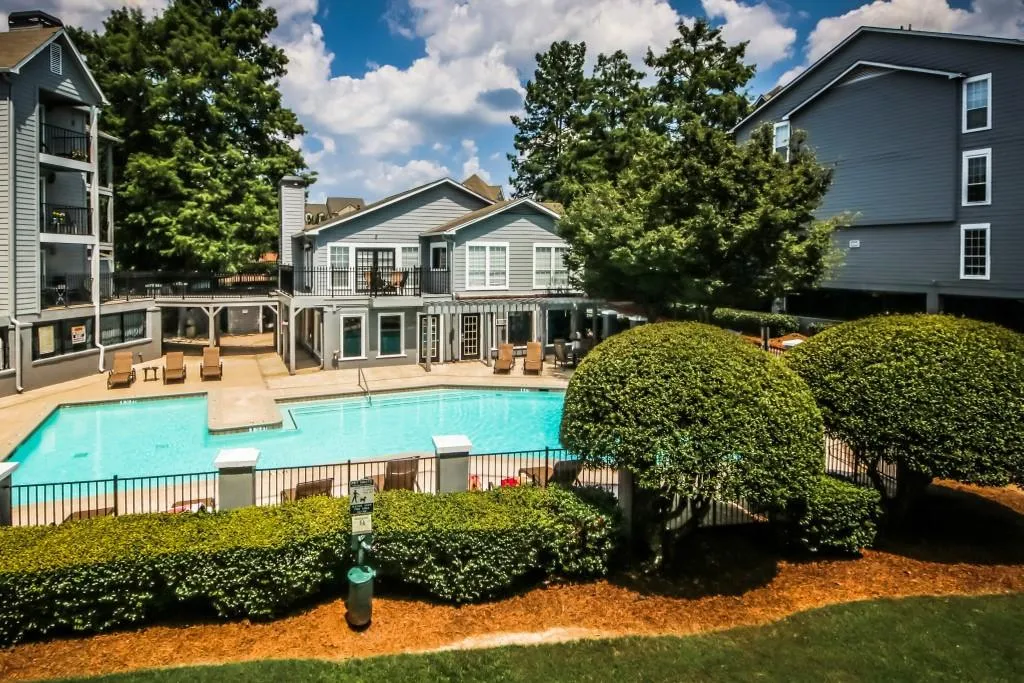 325 Granville Court, Atlanta, Georgia 30328, 1 Bedroom Bedrooms, ,1 BathroomBathrooms,Residential,Sold,325 Granville Court,6754766