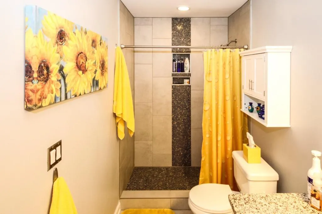 325 Granville Court, Atlanta, Georgia 30328, 1 Bedroom Bedrooms, ,1 BathroomBathrooms,Residential,Sold,325 Granville Court,6754766
