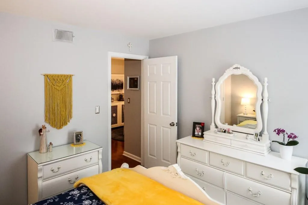 325 Granville Court, Atlanta, Georgia 30328, 1 Bedroom Bedrooms, ,1 BathroomBathrooms,Residential,Sold,325 Granville Court,6754766