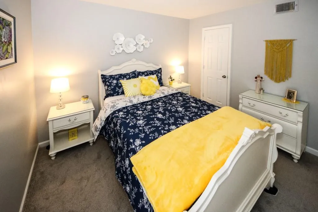 325 Granville Court, Atlanta, Georgia 30328, 1 Bedroom Bedrooms, ,1 BathroomBathrooms,Residential,Sold,325 Granville Court,6754766