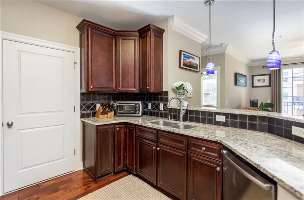 901 Abernathy Road Unit 5160, Sandy Springs, Georgia 30328, 2 Bedrooms Bedrooms, ,2 BathroomsBathrooms,Residential,Sold,901 Abernathy Road Unit 5160,6021071